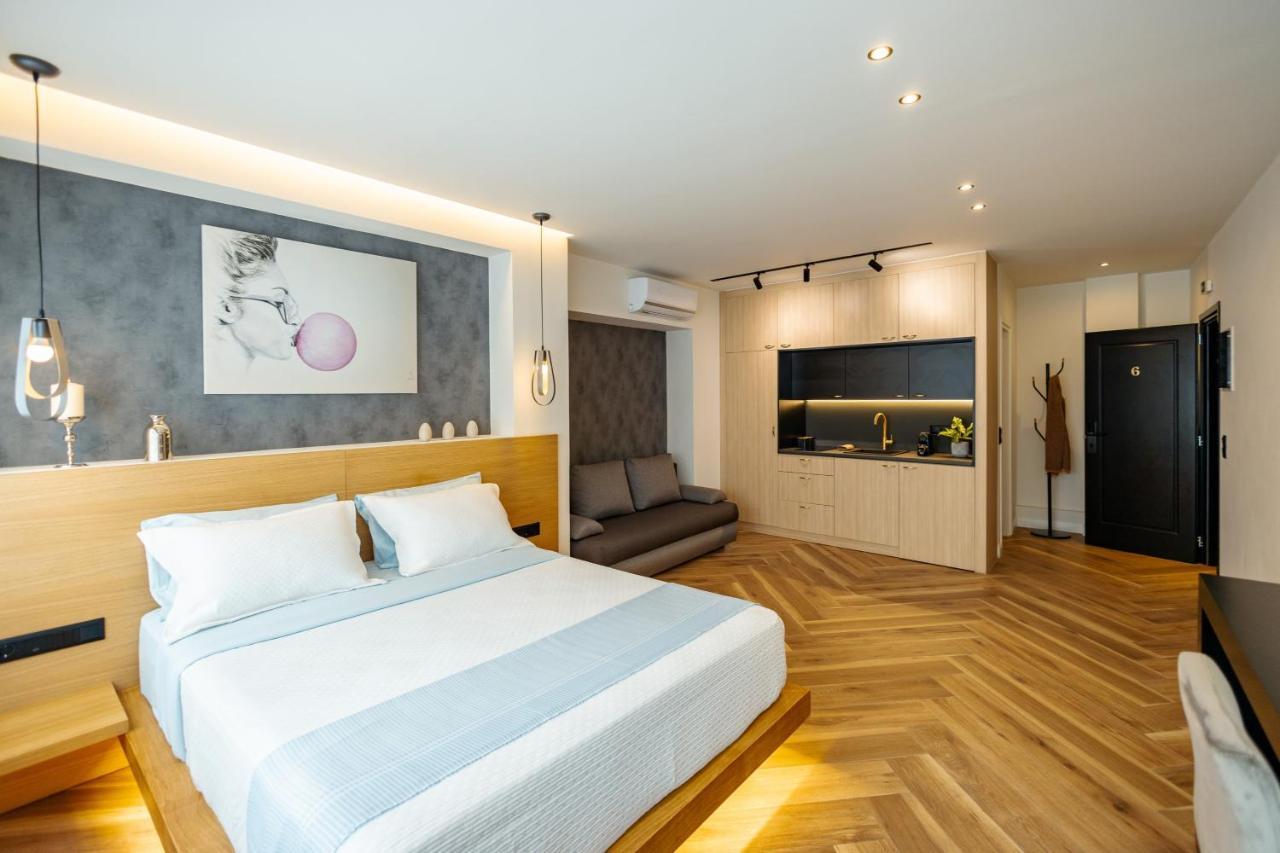 Triple A - Prime Location - Between Monastiraki & Syntagma Square-Free Parking! Афины Экстерьер фото