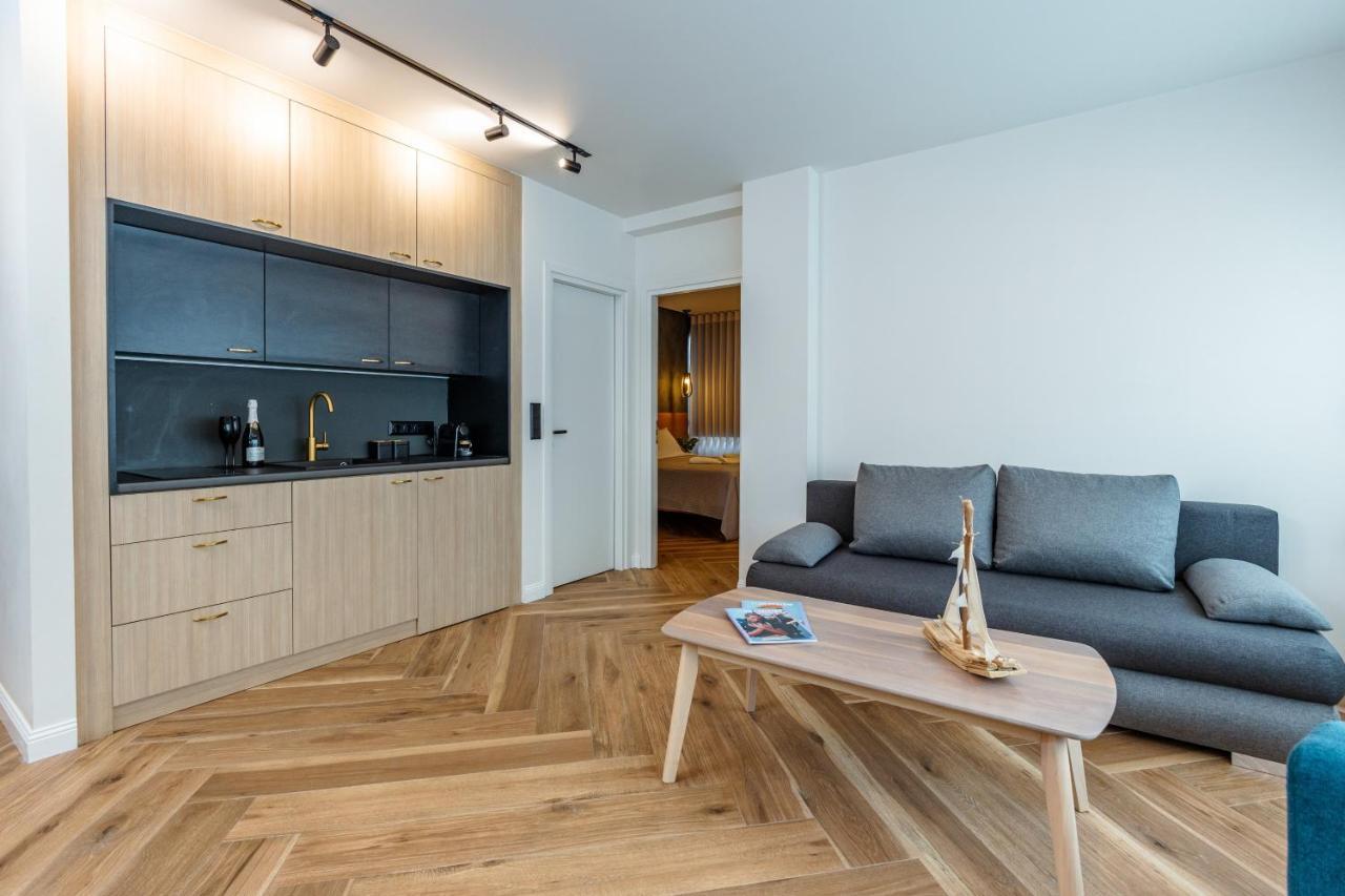 Triple A - Prime Location - Between Monastiraki & Syntagma Square-Free Parking! Афины Экстерьер фото